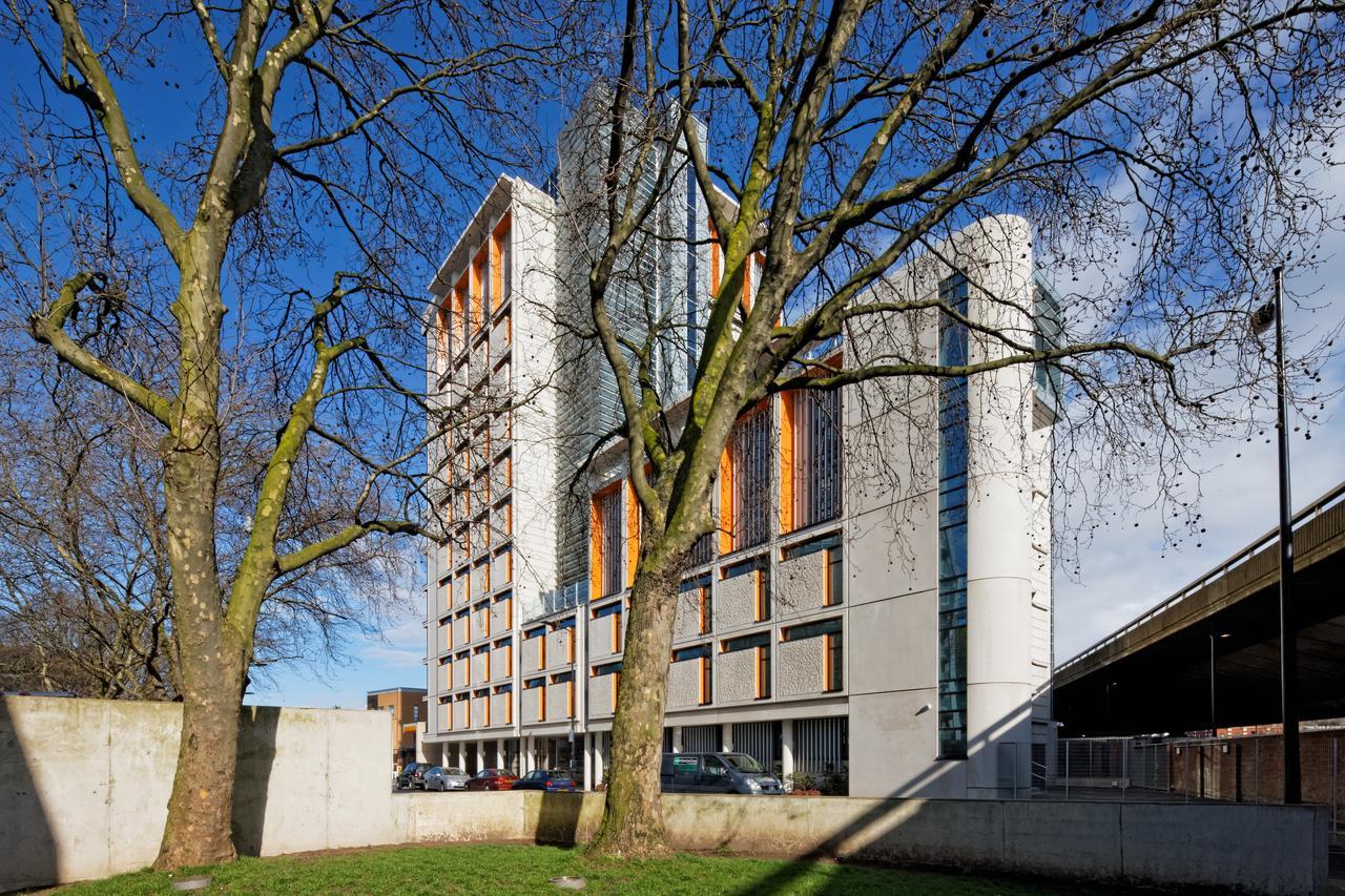 Torquay House Hostel London Exterior photo